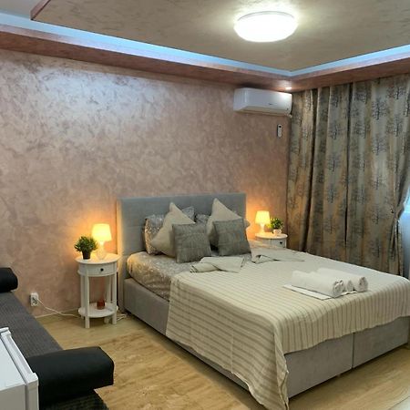 בוקרשט Apartament Centru מראה חיצוני תמונה